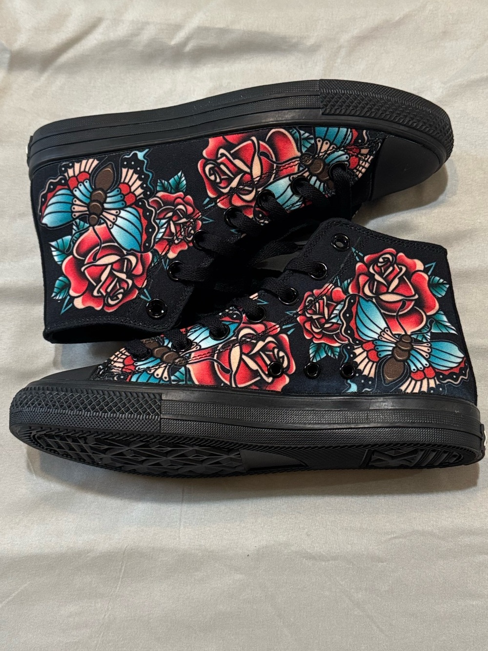 RAAD Shop High Top Canvas Sneakers Roses & Butterflies M4.5/W6